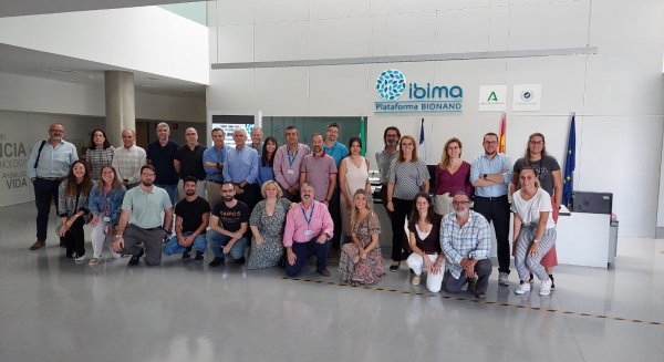 Una treintena de investigadores de IBIMA comparten conocimiento científico en hábitos saludables