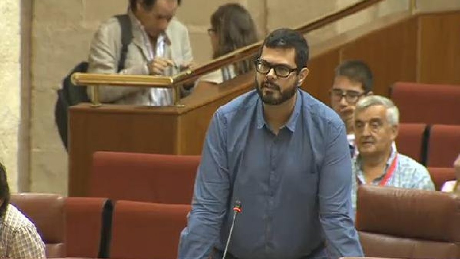 Podemos: “Es la administración lo que define lo que quiere conveniar, no las empresas quienes marcan el qué y en qué condiciones se oferta”