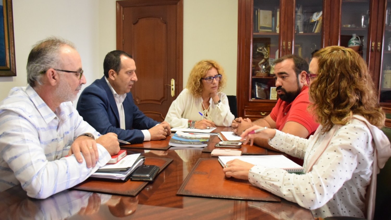 La Junta agilizará los trámites para la puesta en marcha de los proyectos de Nerja acogidos al programa comunitario EDUSI