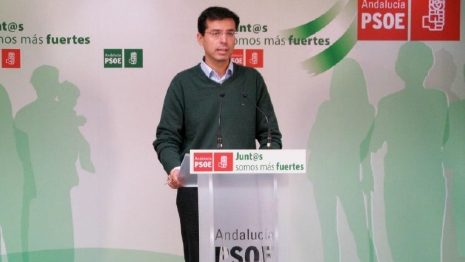 PSOE: “IU lleva meses desestabilizando el gobierno de Manilva y buscando la Alcaldía”