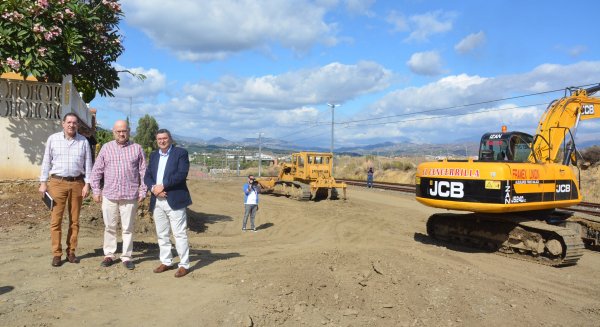 Comienzan las obras en Vélez-Málaga para unir la avenida Juan Carlos I con el Hospital Comarcal de la Axarquía