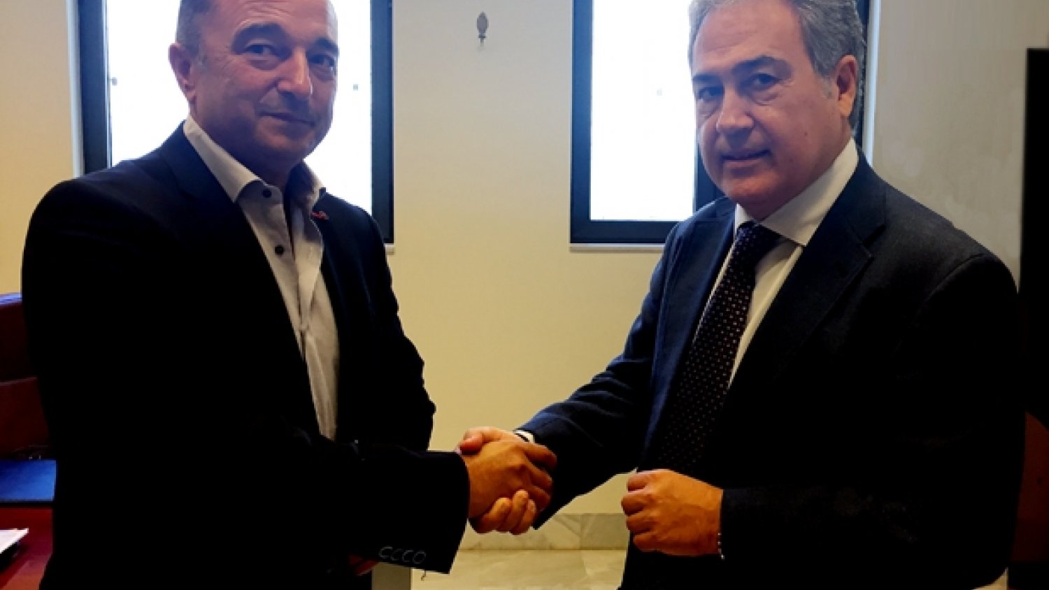 La UMA firma un convenio con la Asociación Malagueña de Empresas de Seguridad