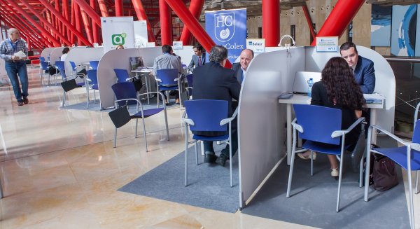 La quinta edición de ser emprendedor plantea un reto ‘Hackathon’ a sus participantes, que podrán ganar un máster, cursos y actividades
