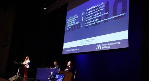 Diputación aborda en una jornada la transparencia y protección de datos en las entidades locales