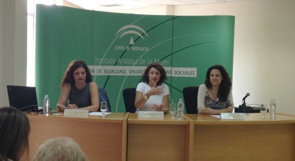 El IAM ofrece formación especializada a profesionales de los centros municipales para su intervención con el colectivo juvenil