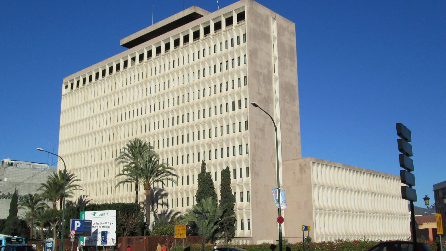 La Conserjería de Hacienda transfiere 20,8 millones de euros a los ayuntamientos de Málaga con cargo a la Pratica