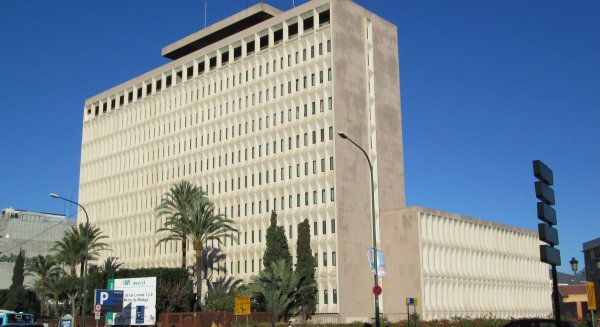 La Conserjería de Hacienda transfiere 20,8 millones de euros a los ayuntamientos de Málaga con cargo a la Pratica