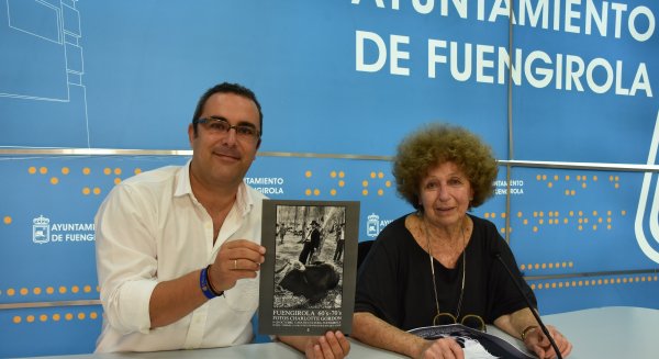 La Casa de la Cultura será escenario de la exposición de fotografías sobre Fuengirola de Charlotte Gordon