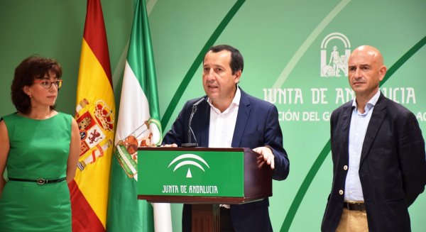 La Junta pone en marcha una iniciativa para conectar a las empresas tecnológicas y los centros de investigación con el sector agrícola