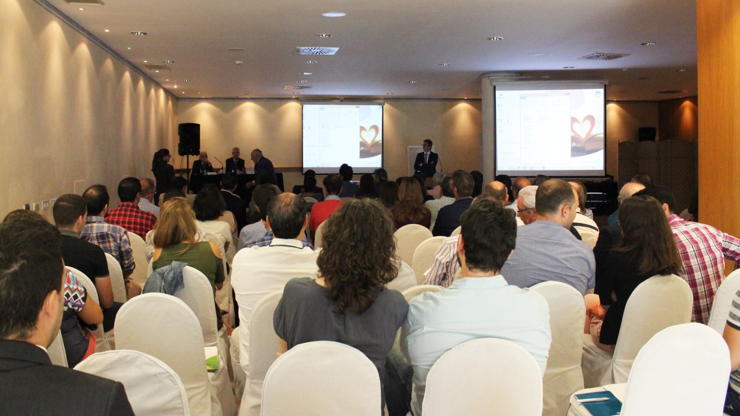Un centenar de expertos internacionales analizan los nuevos retos de la cardiología