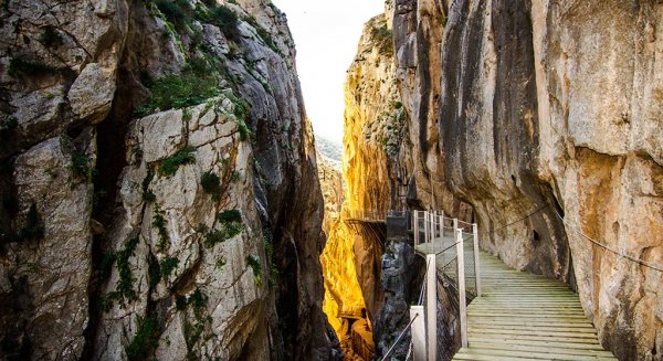El Caminito del Rey recibe el Premio Andalucía del Turismo 2016 en la modalidad de ‘Buenas Prácticas’