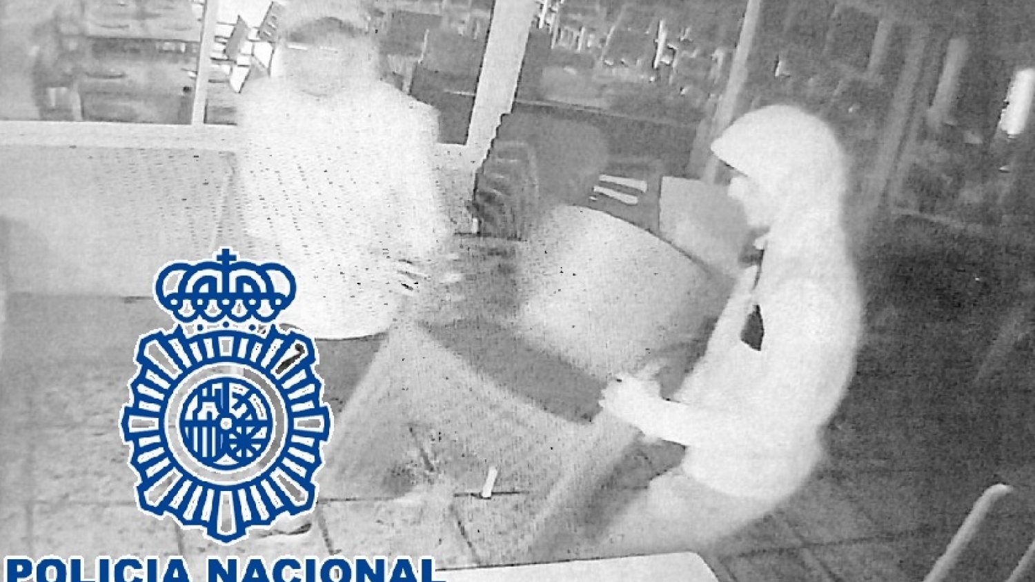 Detenidos dos hombres por el hurto de mobiliario en establecimientos de hostelería en Fuengirola y Mijas