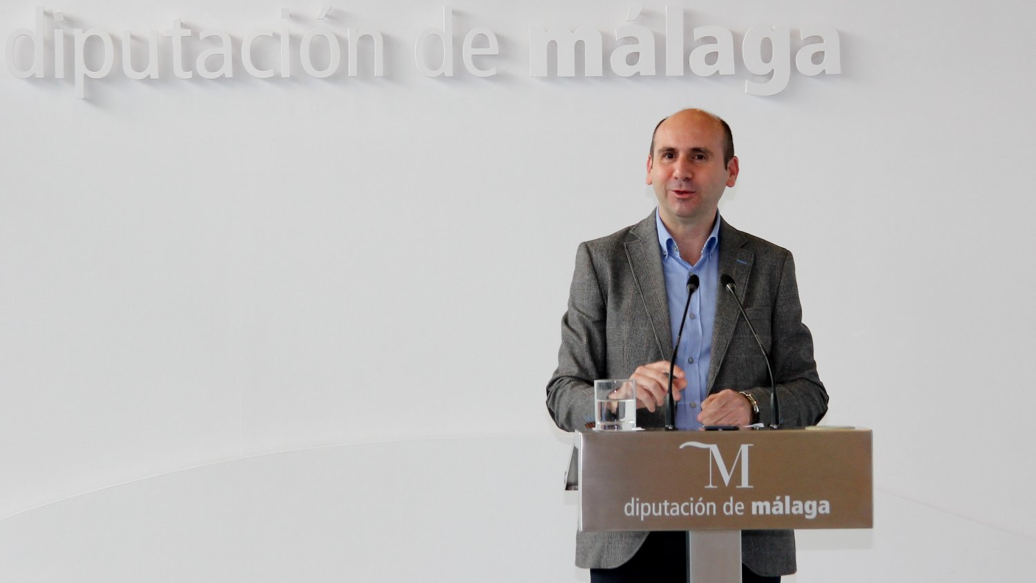 El PSOE considera que la remodelación en Diputación evidencia la debilidad del gobierno