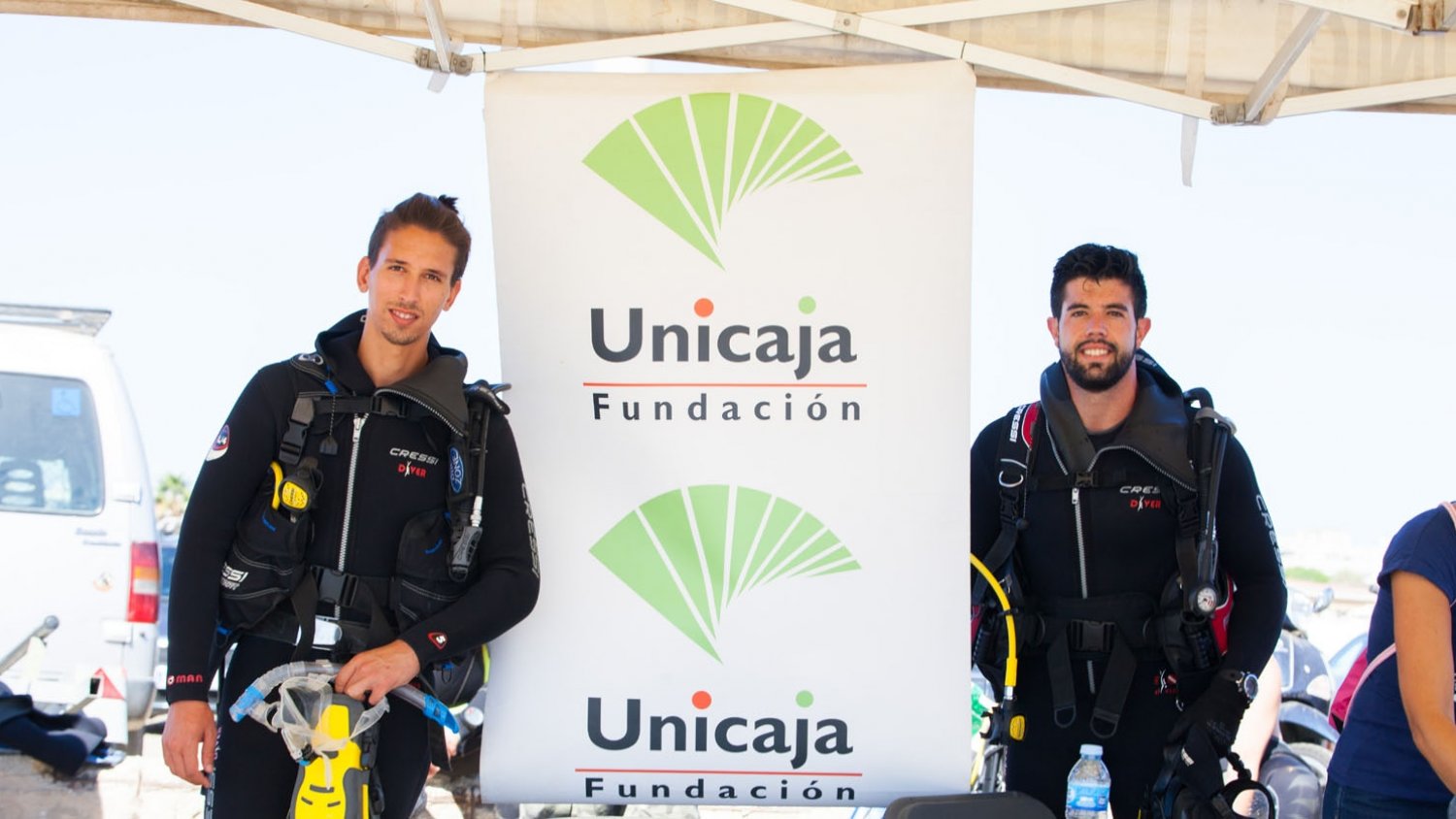 Unicaja colabora un año más en la limpieza de los fondos marinos de Málaga