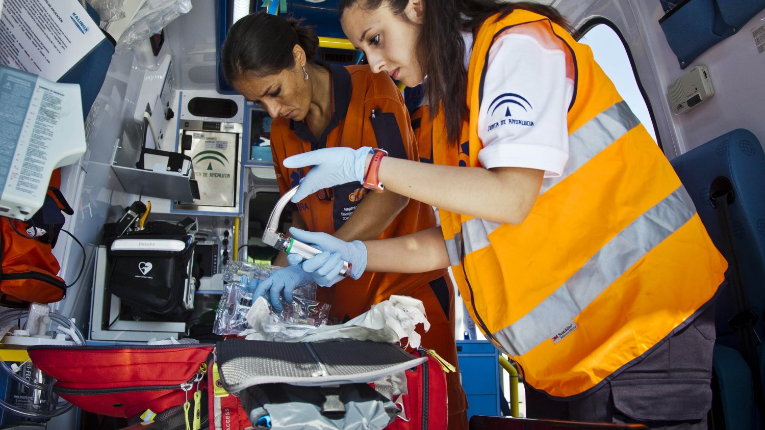 Salud entrena a 233 médicos residentes en Andalucía para actuar ante emergencias sanitarias