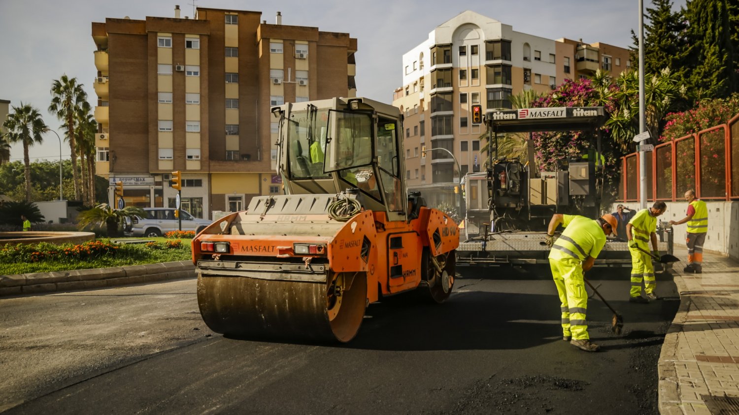 Urbanismo invierte 2 millones de euros en el nuevo plan de asfaltado y de mejora de carriles bus