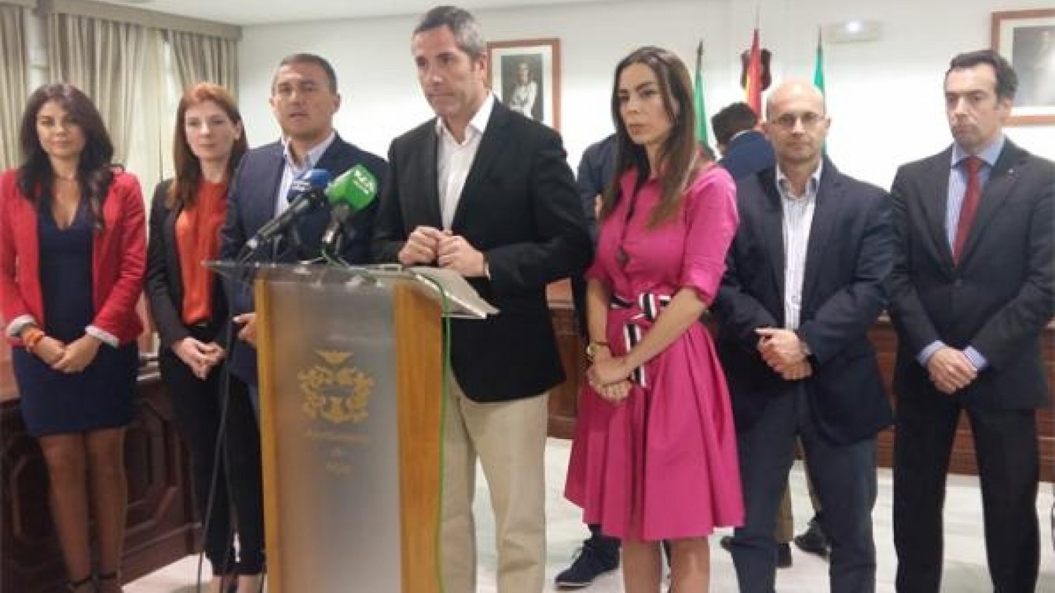 Ciudadanos y el PSOE alcanzan un acuerdo de gobierno en el Ayuntamiento de Mijas