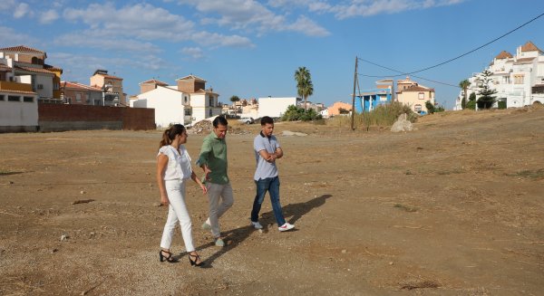El Ayuntamiento de Torrox adjudica las obras del nuevo campo de fútbol de El Morche