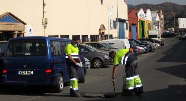 El plan de limpieza de alcantarillado en Estepona llega a su recta final tras actuar en 240 kilómetros