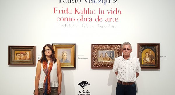 Unicaja organiza una exposición del artista Fausto Velázquez con Frida Kahlo como protagonista