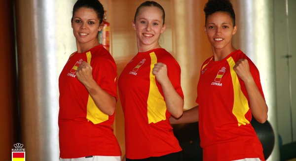 La selección española con los karatecas torremolinenses Margarita Morata y Damián Quintero preparan el Campeonato del Mundo