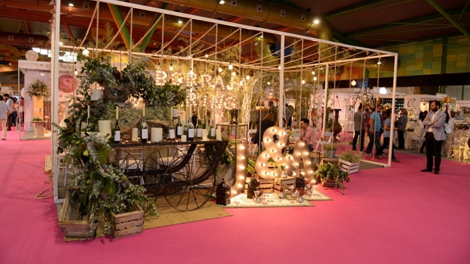 Celebra Málaga cuenta ya con más del 90% de su zona expositiva cubierta