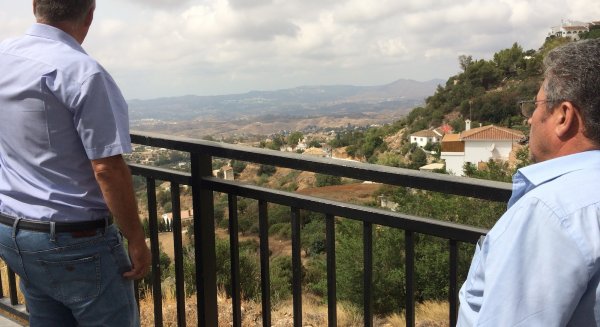 El PP exige a C’s que instale canalizaciones de saneamiento en la zona oeste de Mijas Pueblo y Osunillas