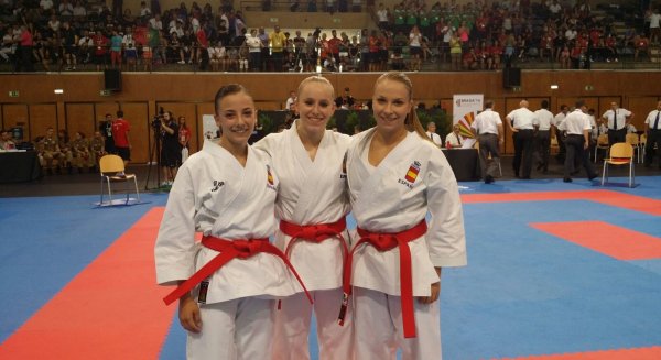 Las torremolinenses Margarita Morata y Jessica Moreno ganan el oro en el Campeonato del Mundo Universitario de Kárate