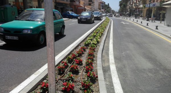 Finalizan los trabajos de reordenación del tráfico en el entorno del barrio de Capuchinos en Vélez-Málaga