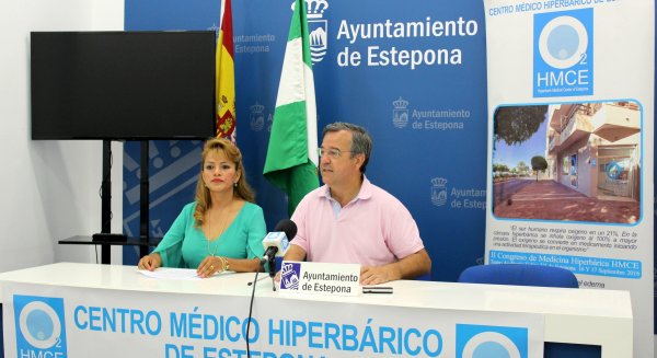El Auditorio Felipe VI de Estepona acoge el II Congreso de Medicina Hiperbárica HMCE