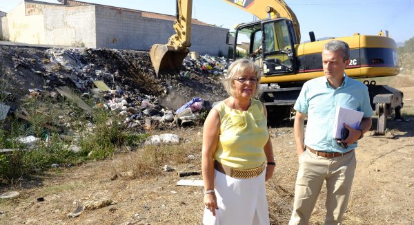 El Ayuntamiento de Málaga inicia los trabajos de conservación y limpieza de residuos sólidos de arroyos
