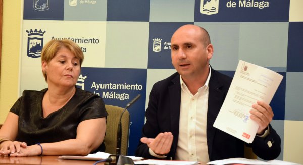 El PSOE culpa a De la Torre de los escándalos en Onda Azul y le pide que asuma responsabilidades
