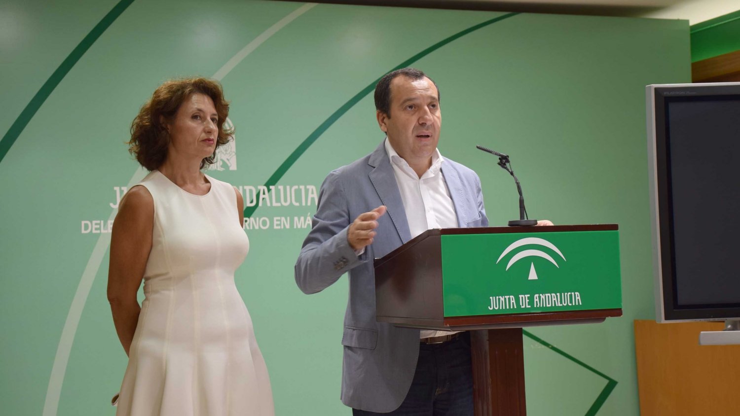 La Junta publica cuatro convocatorias de subvenciones para la atención a la mujer