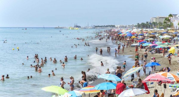 Torremolinos lidera la ocupación en apartamentos turísticos de la Costa del Sol con un 87,56% en junio