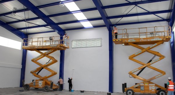 En un mes finalizan las obras del nuevo pabellón deportivo de Estepona
