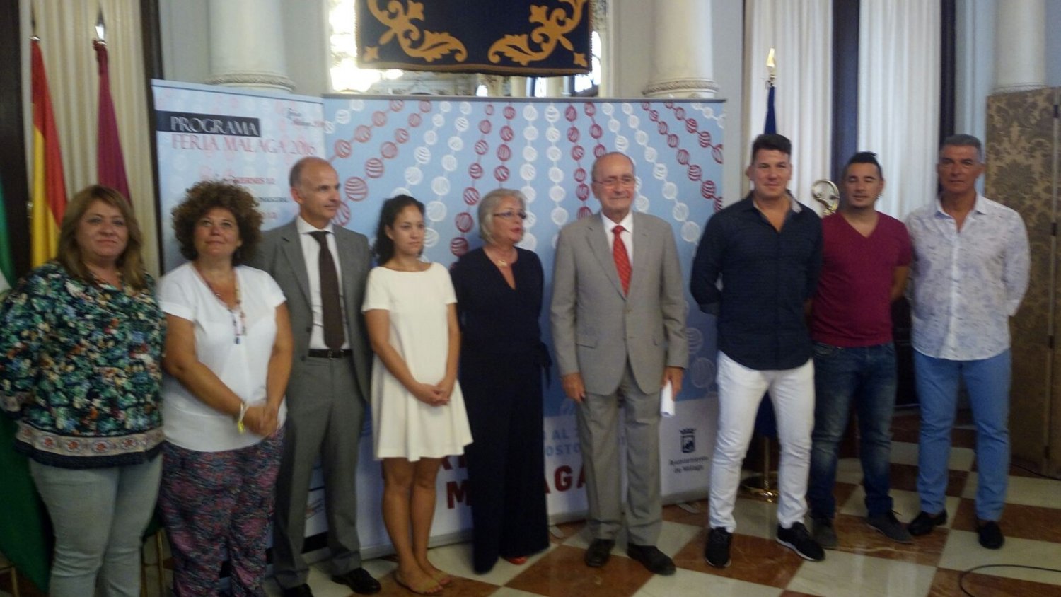 La cantante Barei abrirá el Auditorio de la Feria de Málaga 2016