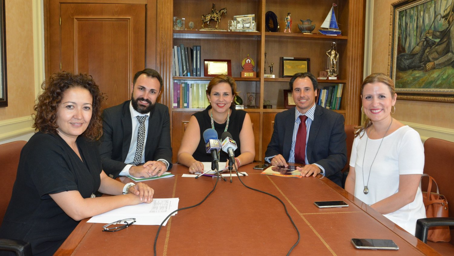 Presentan en Vélez-Málaga el programa 'Sé digital' para formar en nuevas tecnologías y dinamización empresarial