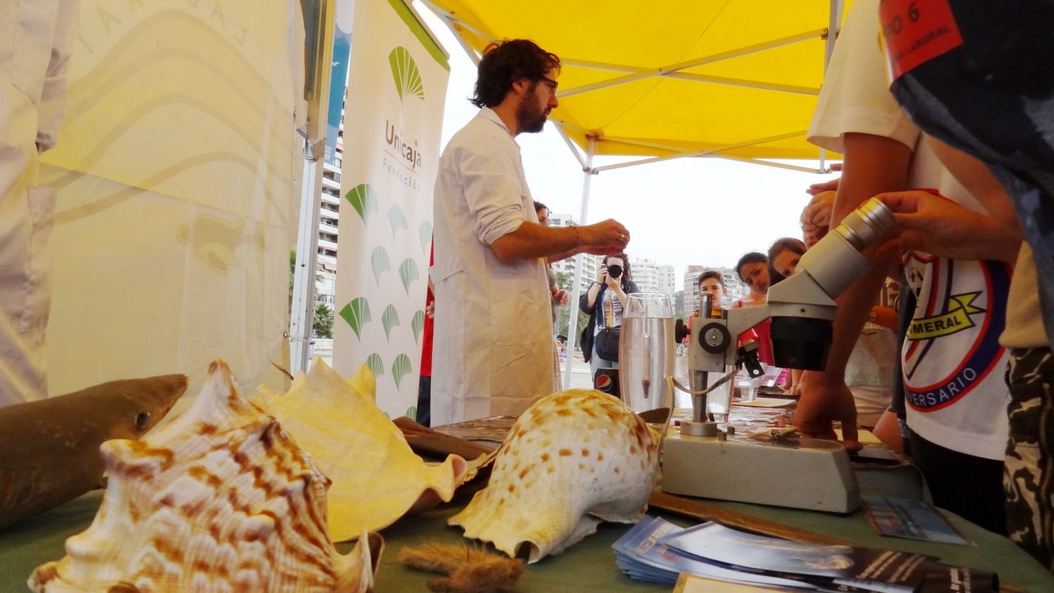 Unicaja colabora con los Laboratorios Marinos del Aula del Mar