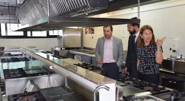 Abierto el plazo de matriculación para el próximo curso de las escuelas de formación ’La Cónsula’ y ‘La Fonda’