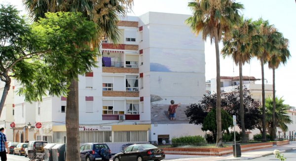 Estepona suma una nueva obra a la Ruta de Murales Artísticos