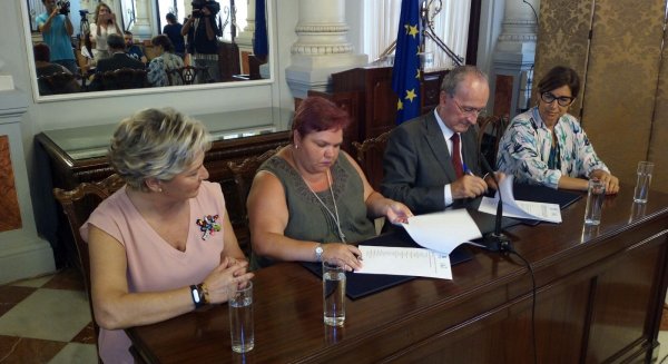 El Ayuntamiento de Málaga pondrá en marcha actividades en 30 centros educativos para este verano
