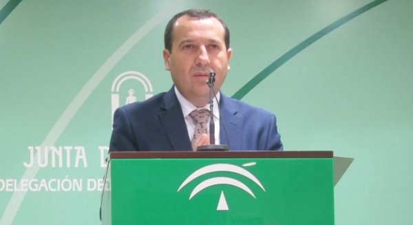 Ruiz Espejo destaca que Málaga lidera el descenso del paro en Andalucía