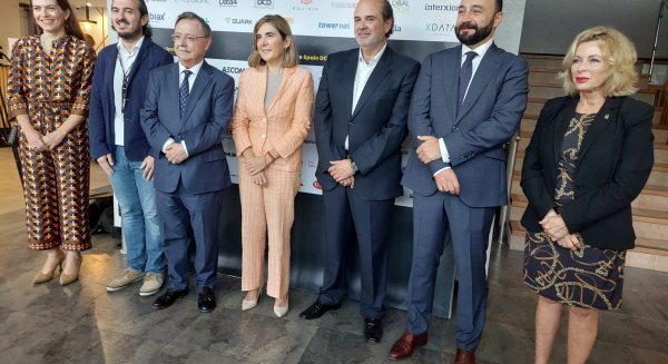 Blanco anuncia formación sobre inteligencia artificial para cubrir la demanda de profesionales en Málaga