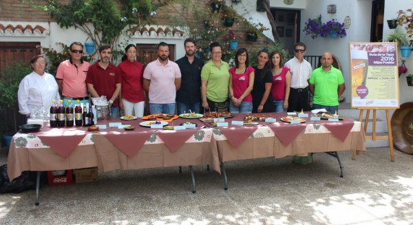 Los establecimientos mijeños presentan sus propuestas para la próxima edición de la Ruta de la Tapa
