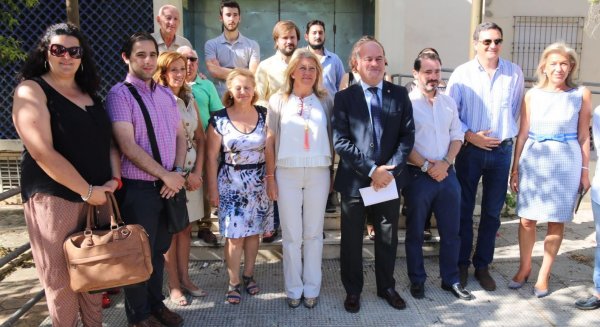 Muñoz (PP) denuncia que la Junta obstaculiza la labor de los colectivos sociales en Antequera