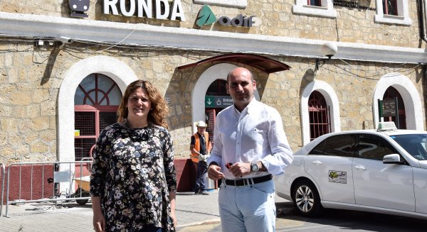 El PSOE se compromete a retomar la inversión en la conexión ferroviaria Algeciras-Bobadilla