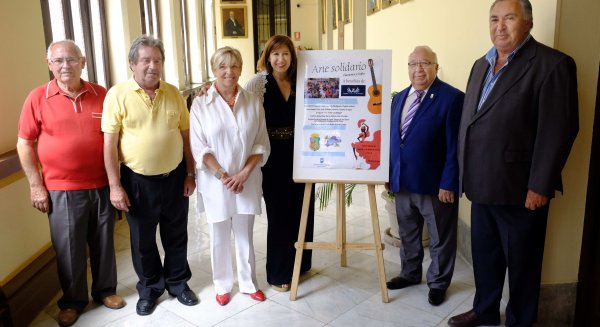 Los Peñistas Malagueños se unen en un espectáculo a beneficio de los Ángeles de la Noche