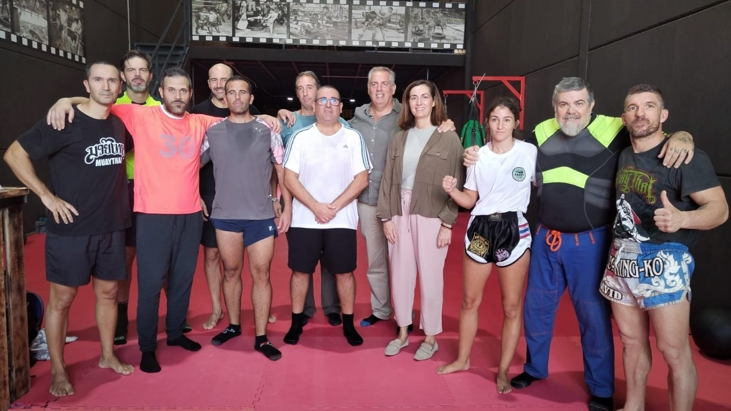 El Ayuntamiento de Ronda organiza un curso de defensa personal donde participan 25 policías locales