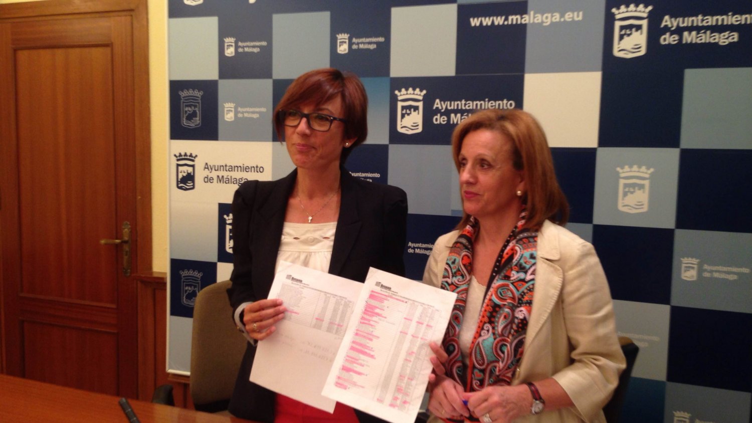 El PSOE denuncia un “descontrol absoluto” en los pagos de trabajos extraordinarios a Limasa