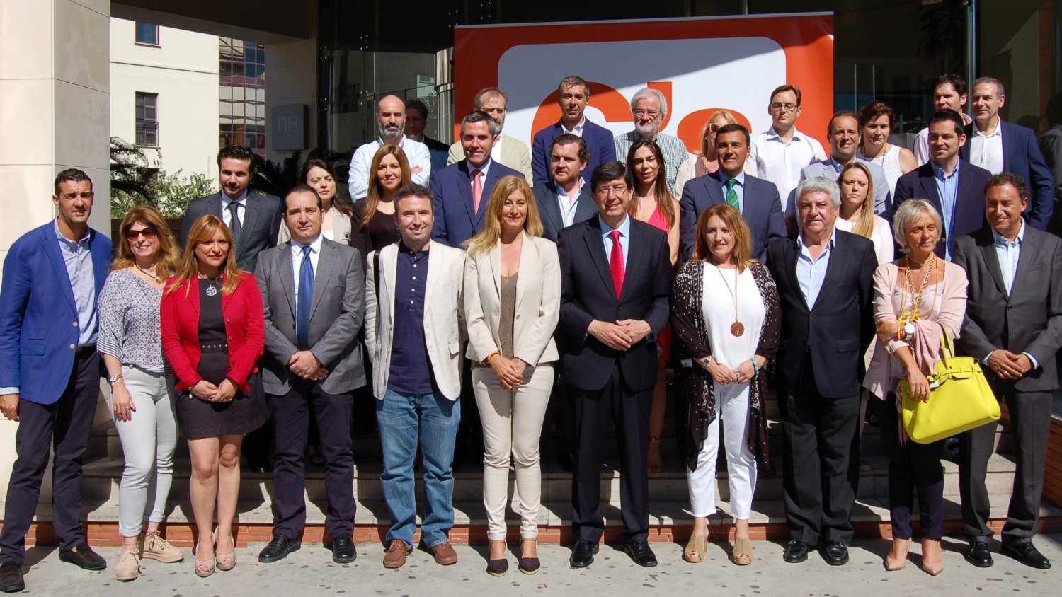 Juan Marín apuesta por un cambio de modelo económico y una estabilidad política